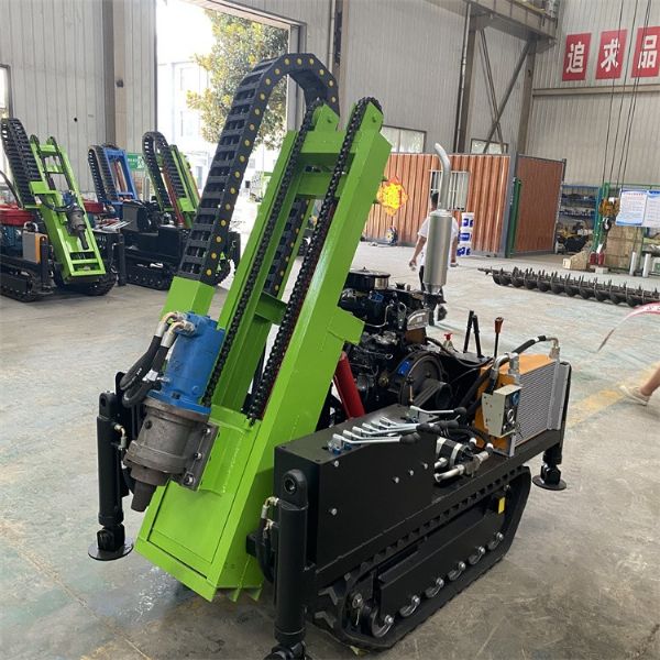 濟(jì)寧宏潤機(jī)械:小鉆機(jī),大跨越